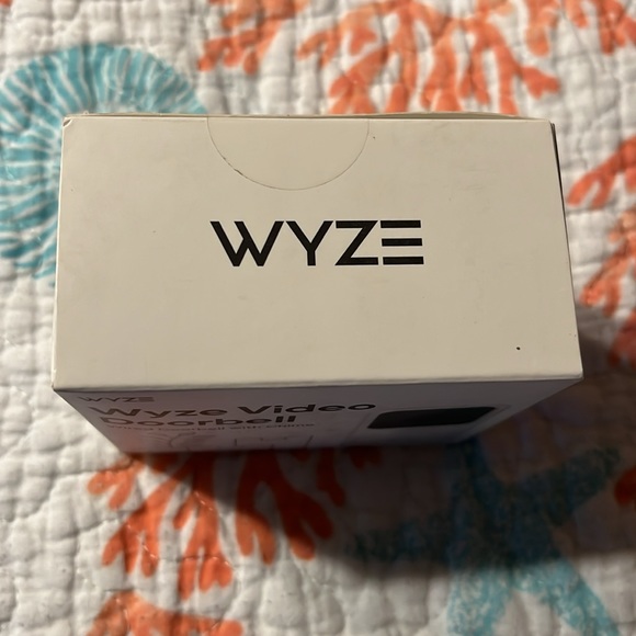 Brand New Door Bell - WYZE Video Doorbell with chime. - Picture 5 of 9